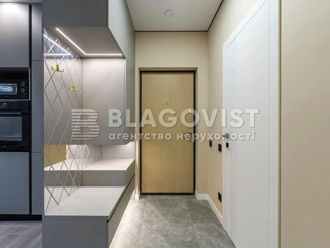 квартира за адресою Михайла Максимовича вул. (Онуфрія Трутенка), 26-В