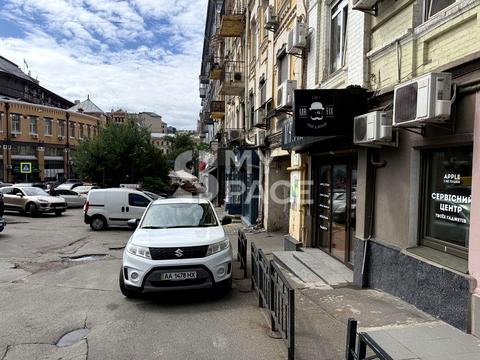 коммерческая по адресу Бассейная ул., 7