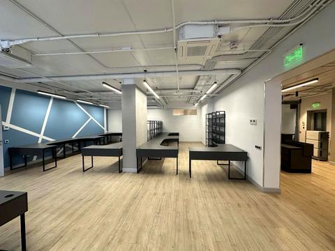 комерційна за адресою Глибочицька вул., 32-В