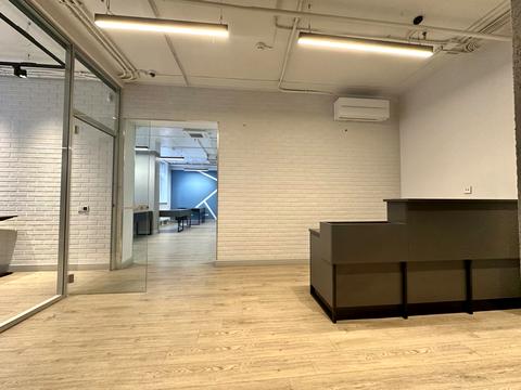 комерційна за адресою Глибочицька вул., 32-В