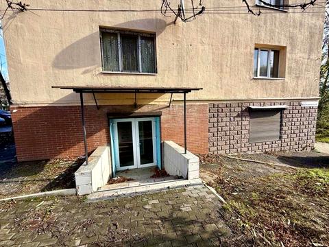 комерційна за адресою Високовольтна вул., 83