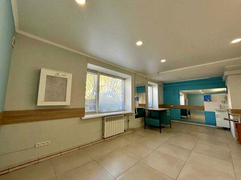 комерційна за адресою Високовольтна вул., 83