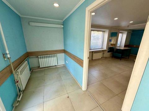 комерційна за адресою Високовольтна вул., 83