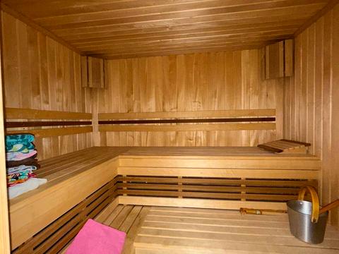 дом по адресу Теплична вул.