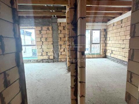 будинок за адресою с. Петропавлівська Борщагівка, Каштанова вул.