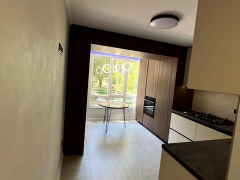 квартира за адресою Сергія Скальда вул. (Комарова), 30