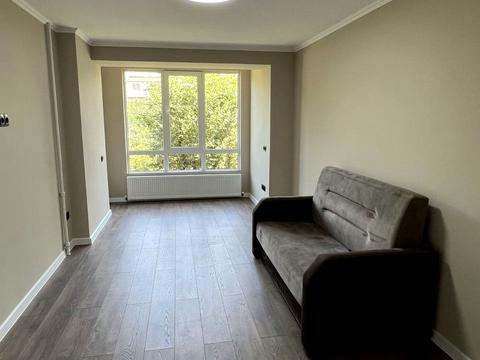 квартира за адресою Сергія Скальда вул. (Комарова), 30