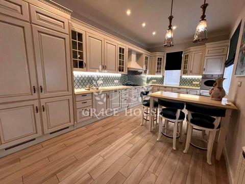 будинок за адресою Лобановського вул.