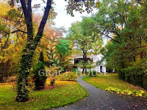 будинок за адресою Щаслива вул.