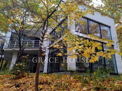 будинок за адресою Щаслива вул.