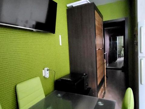 квартира за адресою Домобудівельна вул., 13