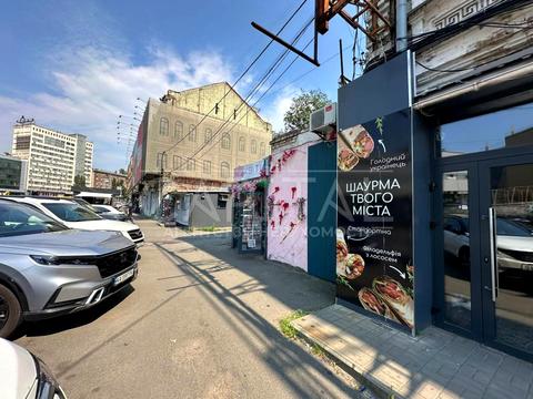 комерційна за адресою Старовокзальна вул., 13