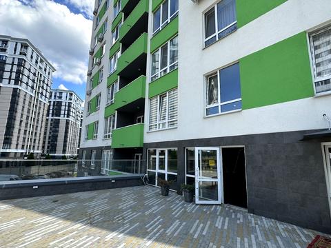 комерційна за адресою Університетська вул., 3/14