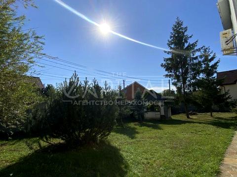 будинок за адресою Яблунева