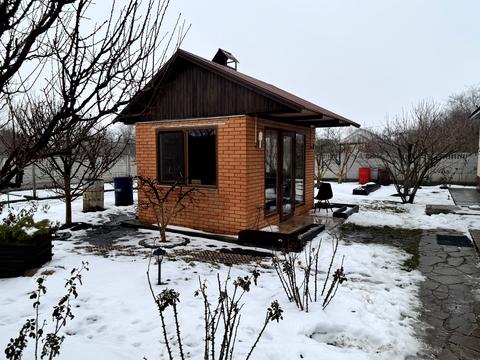 будинок за адресою Вішнева