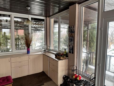 будинок за адресою Вішнева