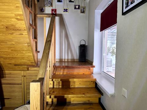 будинок за адресою Вішнева