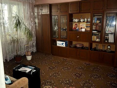 квартира за адресою Князя Володимира Великого просп., 84