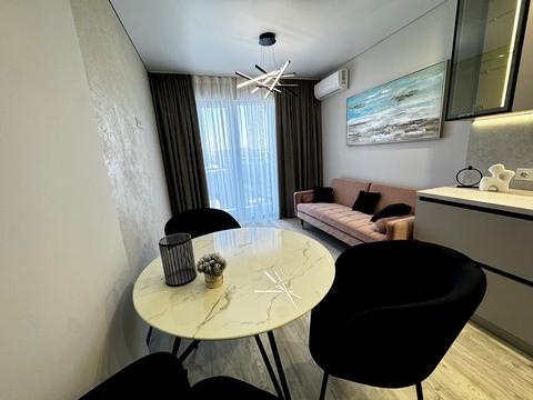 квартира за адресою Чорновола вул., (Будинок 1)