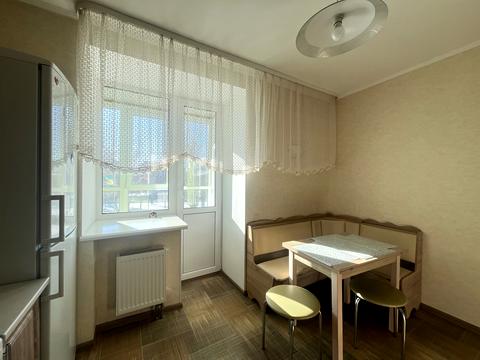 квартира за адресою Академіка Вернадського бульв., 24