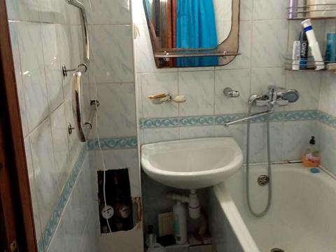 квартира за адресою Київ, Ірини Бекешкіної вул. (Генерала Карбишева), 8