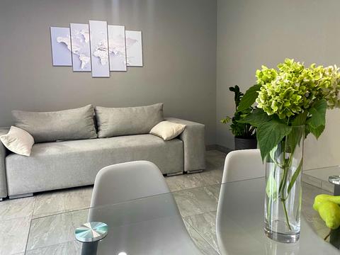 будинок за адресою Радистів вул.