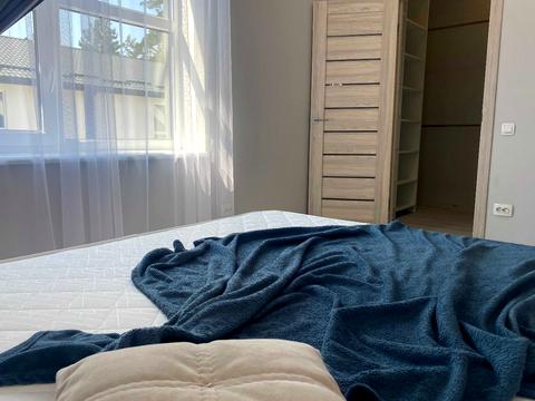 будинок за адресою Радистів вул.