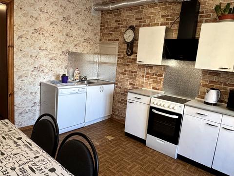 квартира за адресою Драгоманова вул., 14