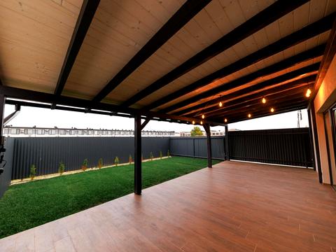 будинок за адресою Сонячна вул.