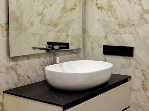 будинок за адресою Сонячна вул.