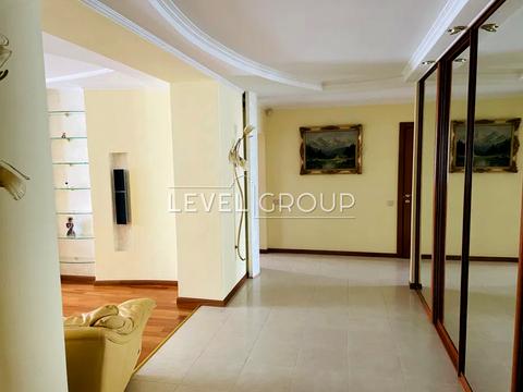 квартира за адресою В'ячеслава Чорновола вул., 20