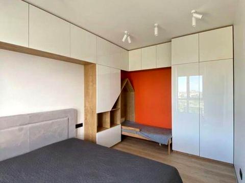 квартира за адресою Салютна вул., 2к6