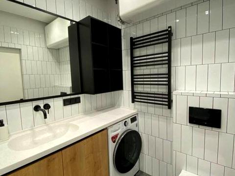 квартира за адресою Салютна вул., 2к6