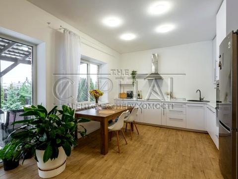 дом по адресу с. Вишенки, Зоряна