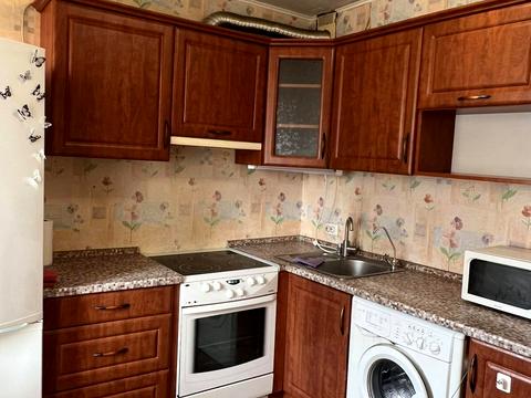 квартира за адресою Київ, Героїв Дніпра вул., 38-Б