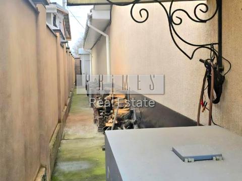 будинок за адресою Франка