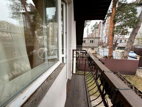 будинок за адресою Азовська вул. (Ново-Лермонтова)