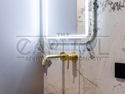 комерційна за адресою Лютеранська вул., 14в