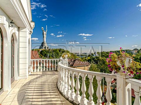 будинок за адресою Київ, Редутна вул.