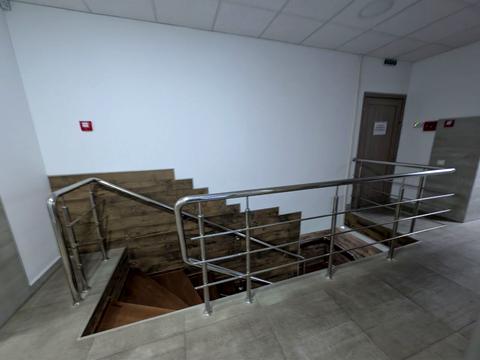 комерційна за адресою Київ, Ділова вул. (Димитрова), 2-Б