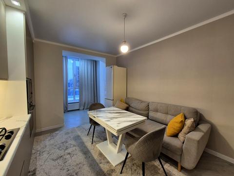 квартира за адресою Праведників Світу вул., 45а