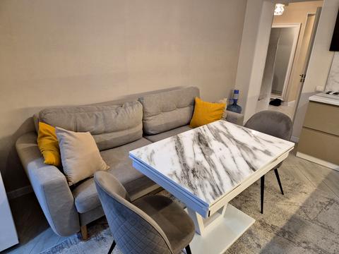 квартира за адресою Праведників Світу вул., 45а