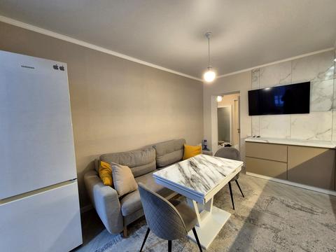 квартира за адресою Праведників Світу вул., 45а