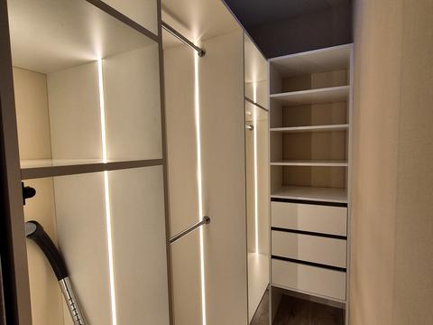 квартира за адресою Праведників Світу вул., 45а