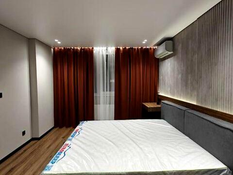 квартира за адресою Михайла Максимовича вул. (Онуфрія Трутенка), 32-Б