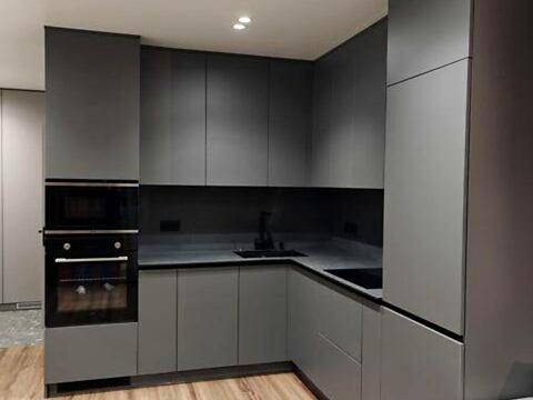 квартира за адресою Михайла Максимовича вул. (Онуфрія Трутенка), 32-Б