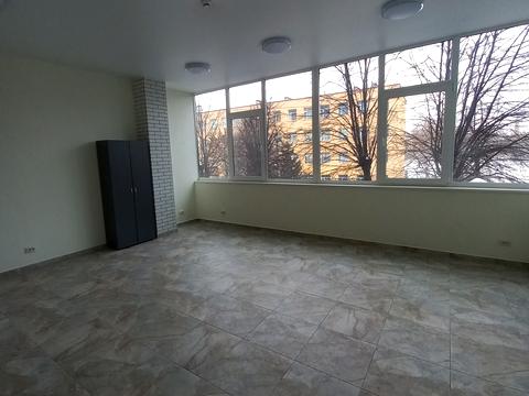 комерційна за адресою Проскурівська вул., 74А