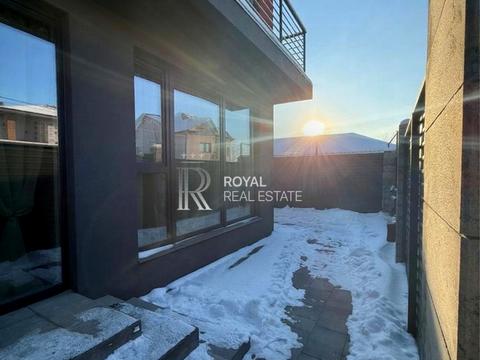 будинок за адресою с. Петропавлівська борщагівка, Вінницька вул., 33