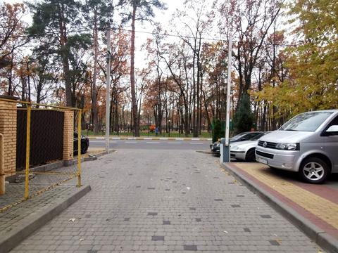 комерційна за адресою Соборна вул., (Будинок)