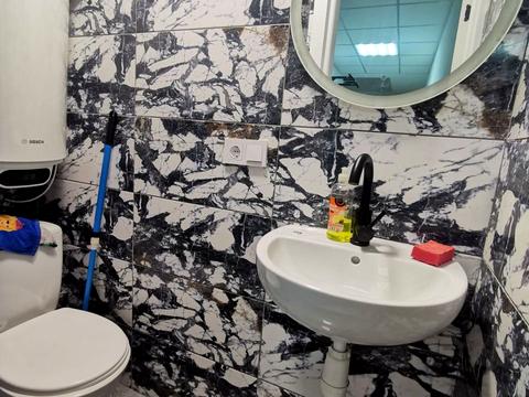 комерційна за адресою Соборна вул., (Будинок)